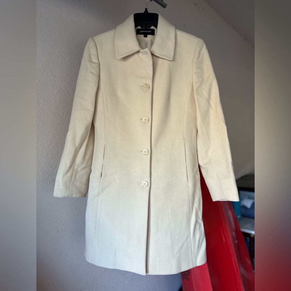 Jones New York White/Cream Coat